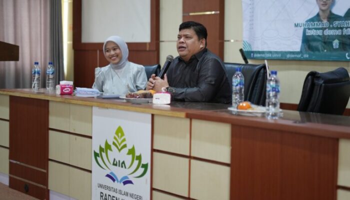 Isi Pelatihan Mahasiswa, Prof. Safari Daud Tekankan Kepemimpinan Berintegritas
