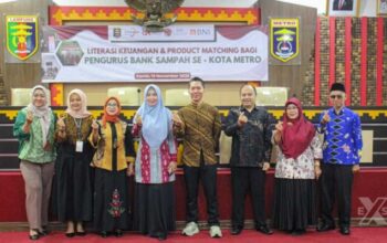 Komitmen Pemerintah Kota Metro Dan OJK Perkuat Bank Sampah