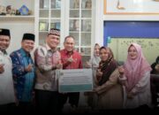 Pemkot Metro Bersama Baznas Salurkan Bantuan Untuk TK Khodijah Metro Barat